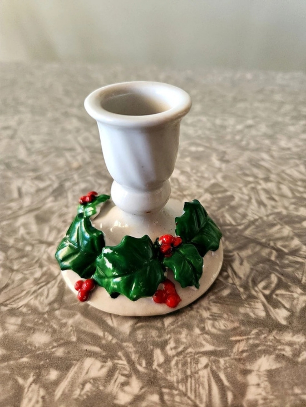 Unbranded Holly Candlestick Decor in White & Green